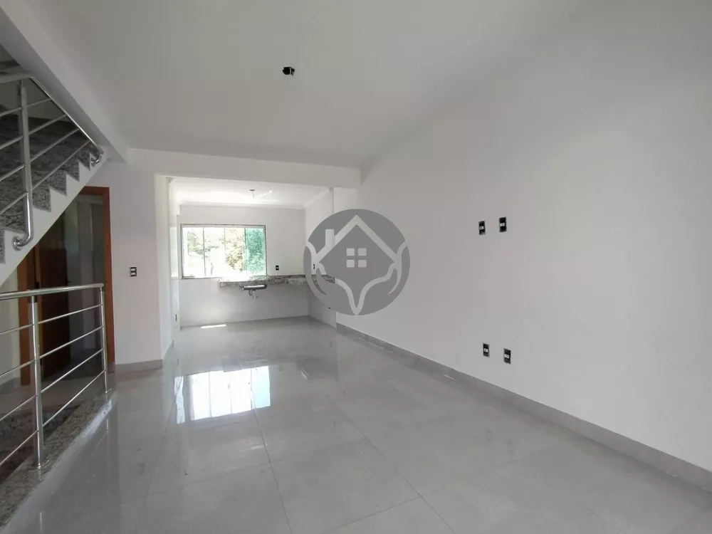 Casa à venda com 3 quartos, 166m² - Foto 5