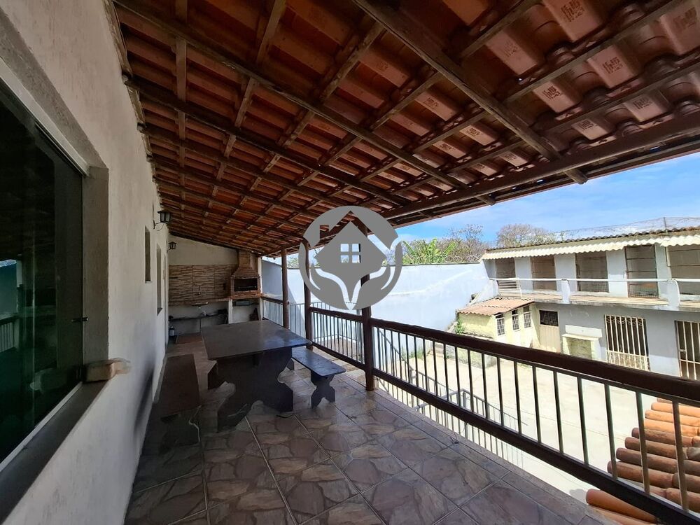 Casa à venda com 3 quartos, 347m² - Foto 9