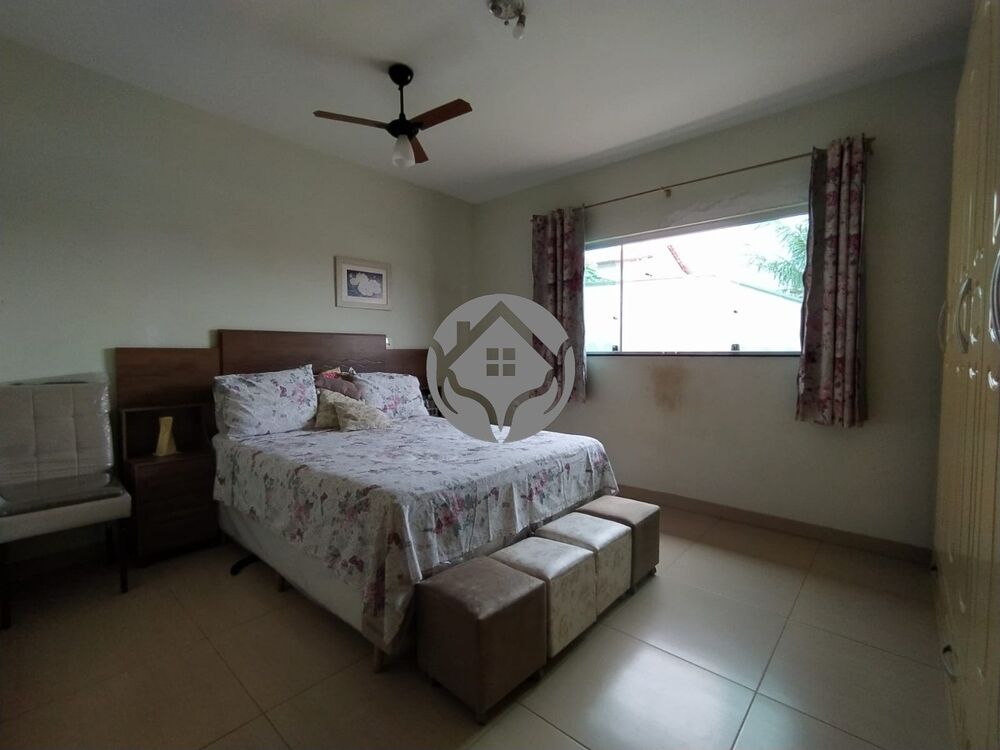 Casa, 3 quartos, 200 m² - Foto 2