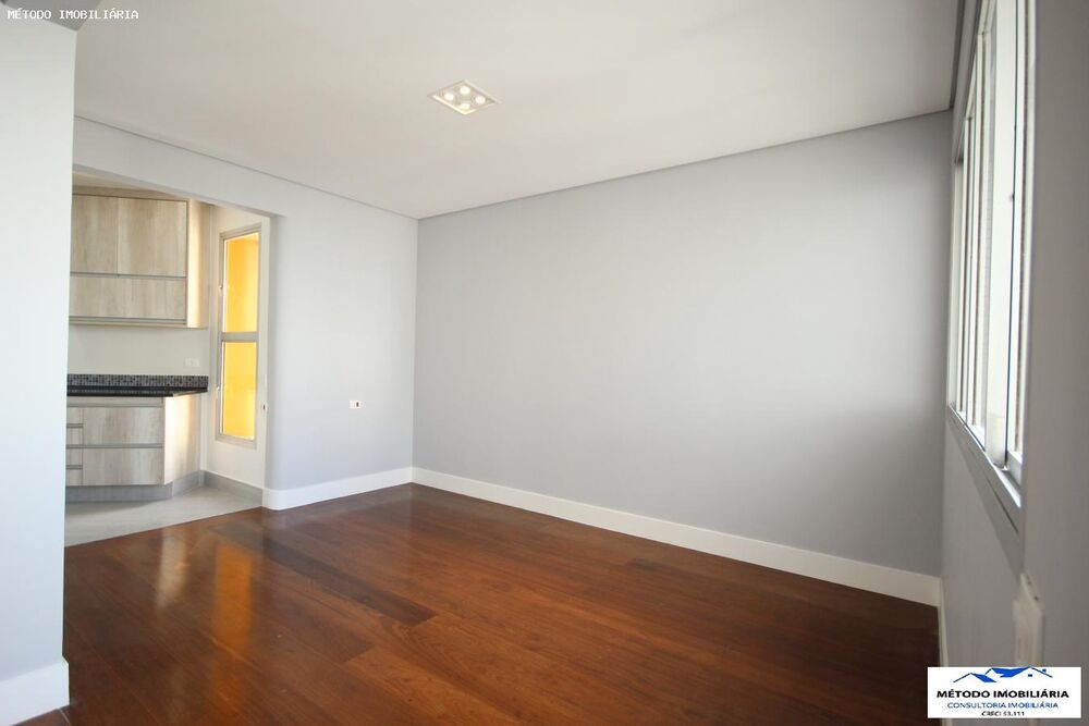 Casa, 3 quartos, 244 m² - Foto 6