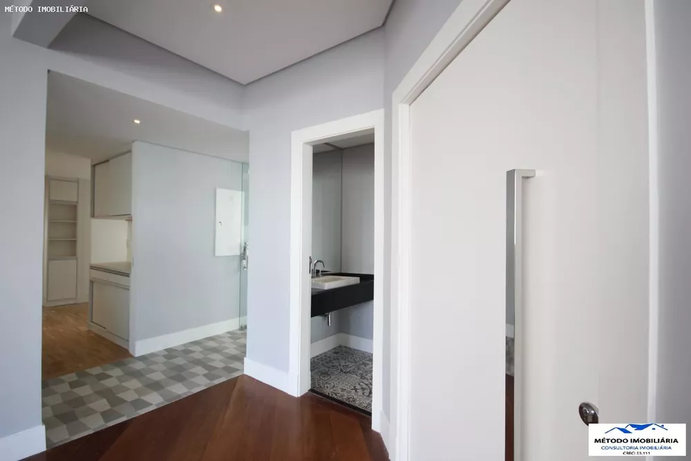 Casa, 3 quartos, 244 m² - Foto 4