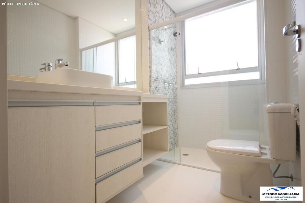 Casa, 3 quartos, 244 m² - Foto 10