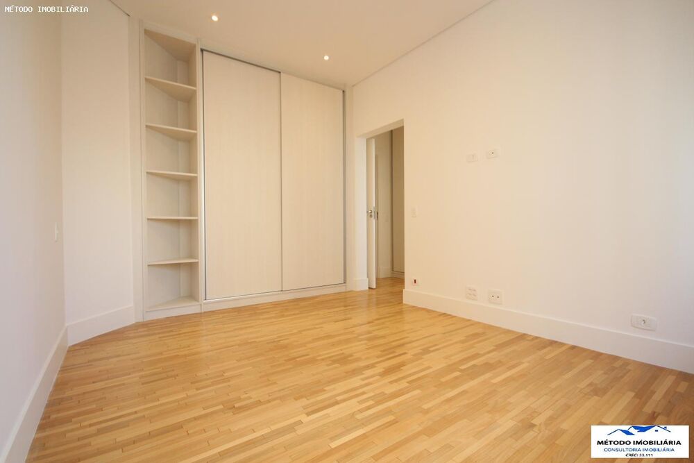 Casa, 3 quartos, 244 m² - Foto 11