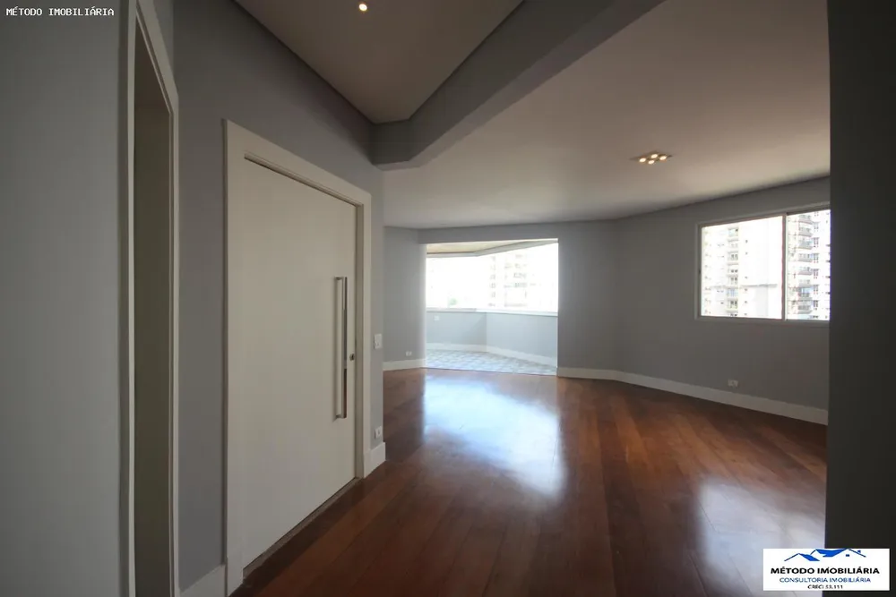 Casa, 3 quartos, 244 m² - Foto 4