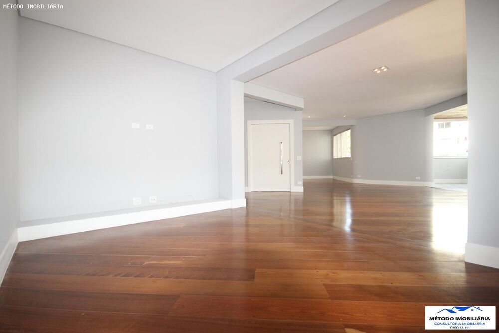 Casa, 3 quartos, 244 m² - Foto 3