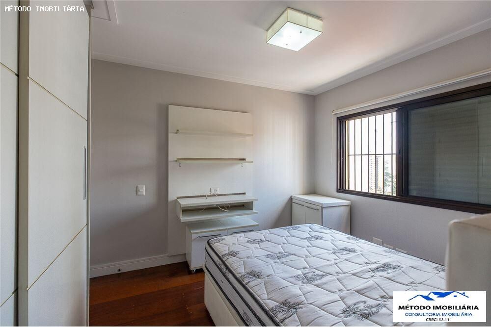 Casa à venda com 3 quartos, 230m² - Foto 5