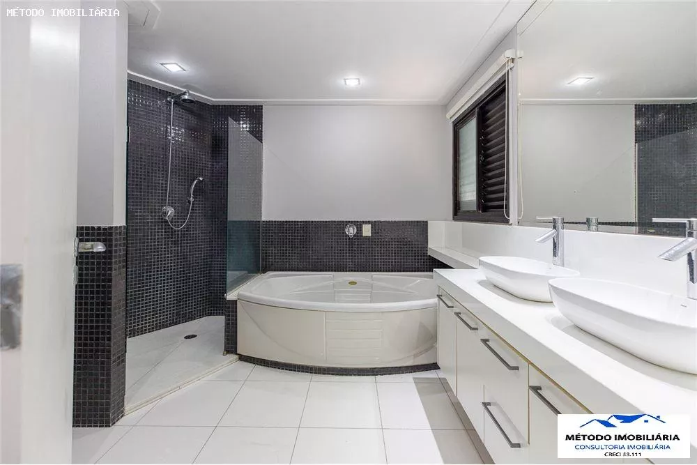 Casa, 3 quartos, 230 m² - Foto 13