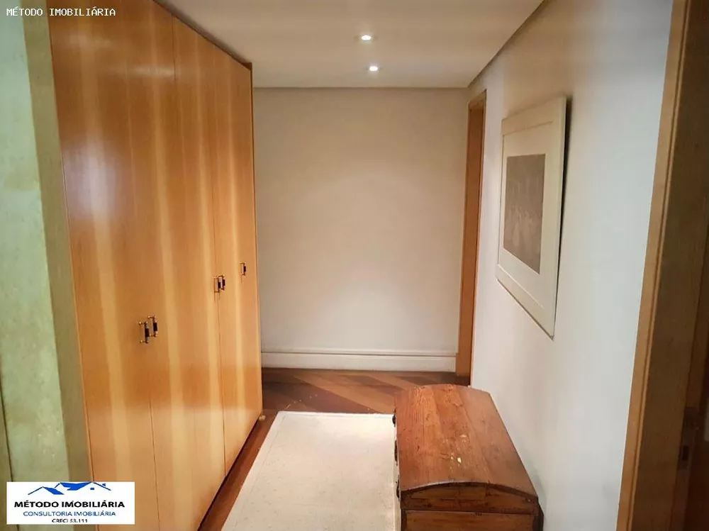 Apartamento à venda com 3 quartos, 172m² - Foto 4