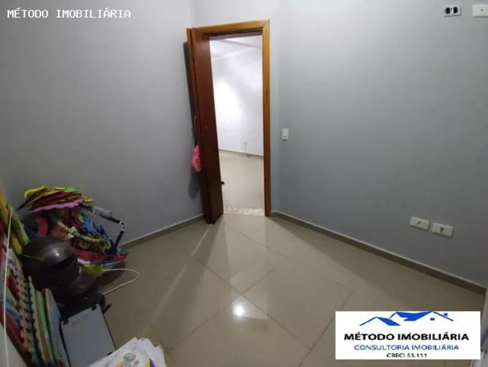 Apartamento à venda com 2 quartos, 40m² - Foto 4