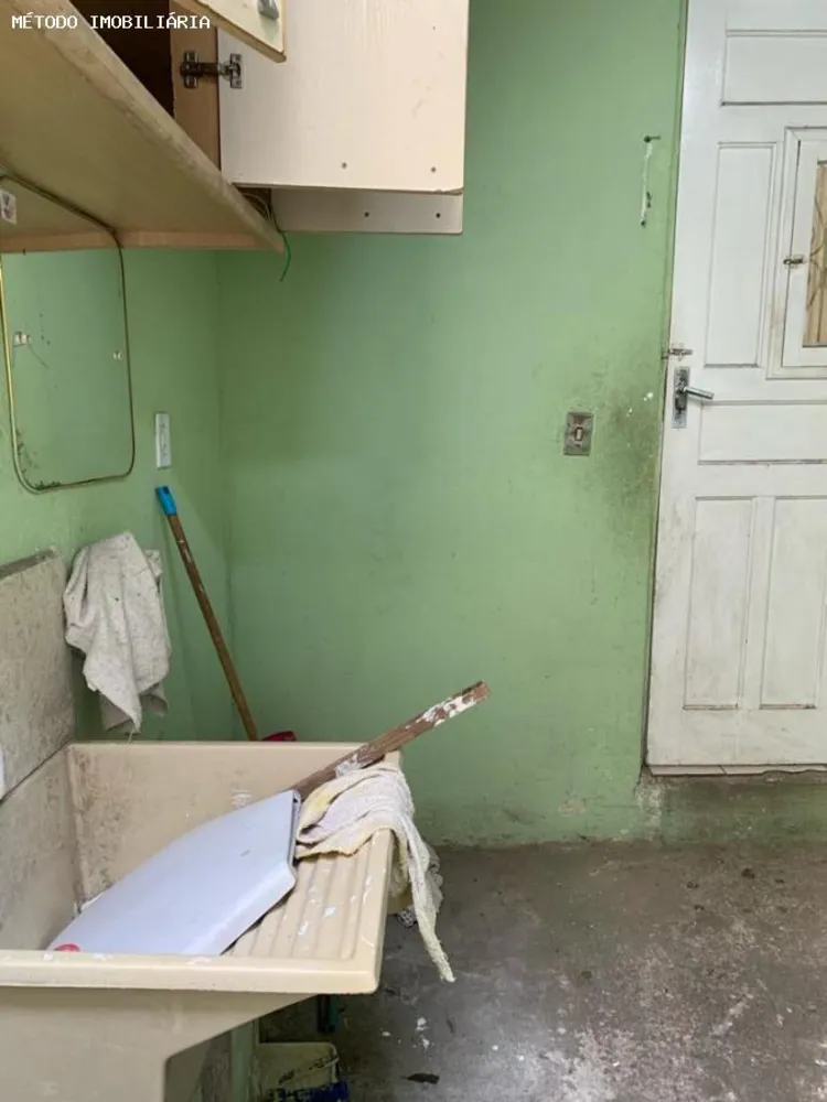 Casa, 4 quartos, 180 m² - Foto 4