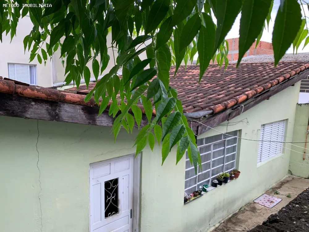 Casa, 4 quartos, 180 m² - Foto 1