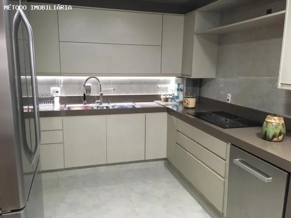 Casa, 3 quartos, 234 m² - Foto 11