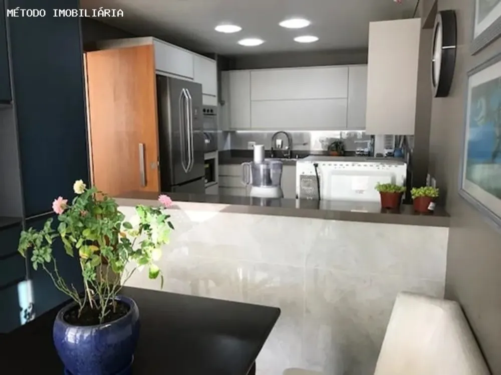 Casa, 3 quartos, 234 m² - Foto 10