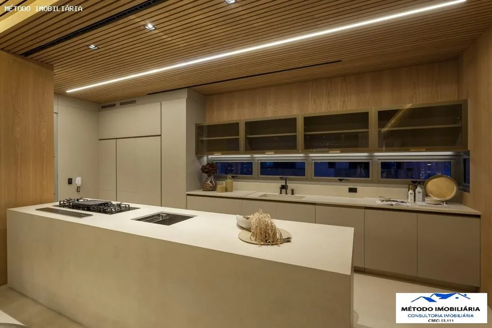 Casa, 3 quartos, 229 m² - Foto 4