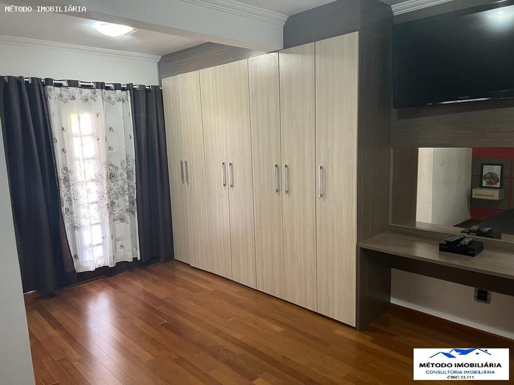 Sobrado, 3 quartos, 284 m² - Foto 8