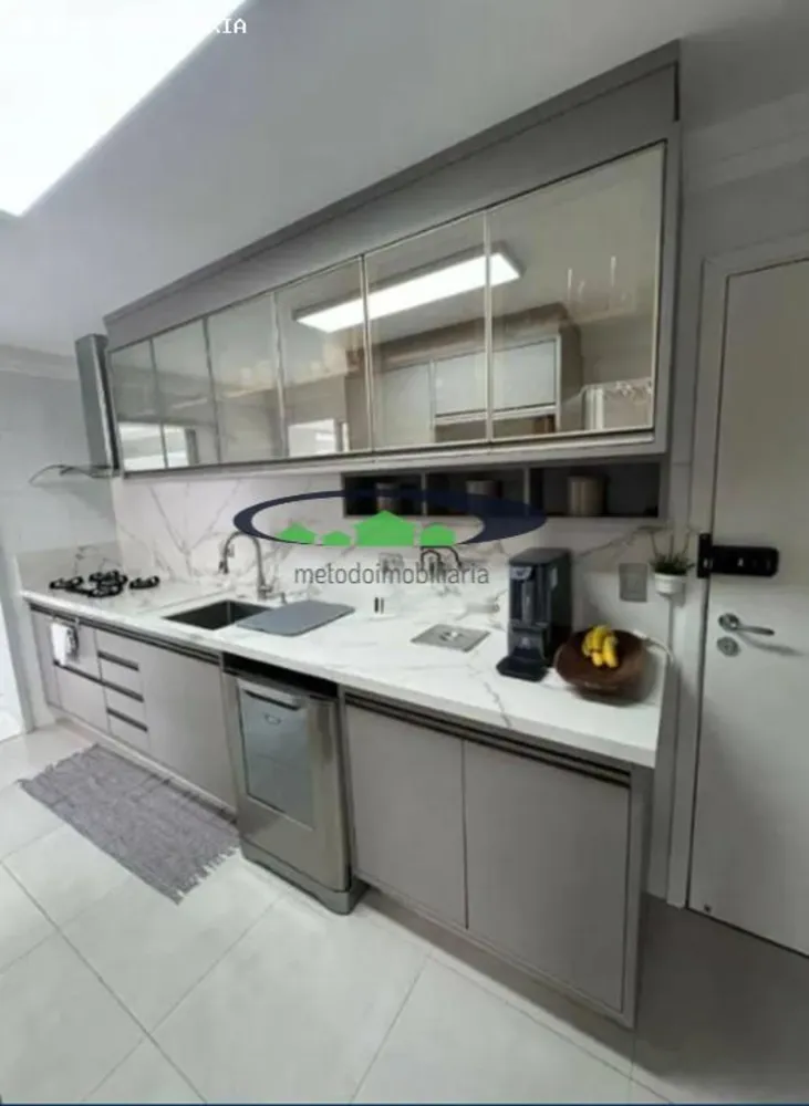Apartamento, 3 quartos, 112 m² - Foto 2
