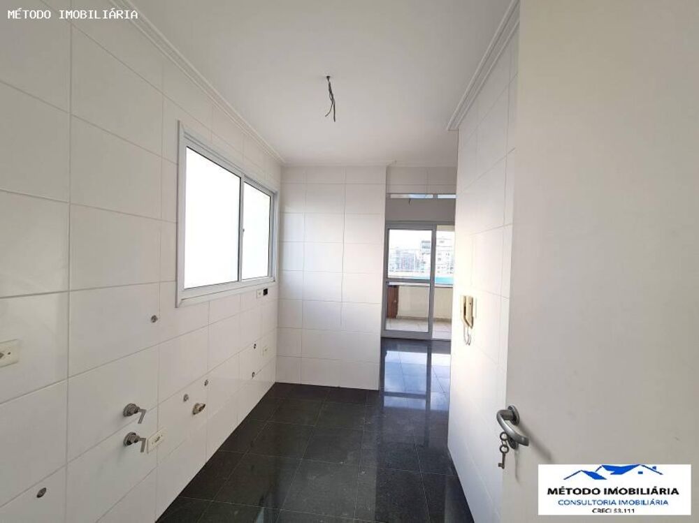 Cobertura, 3 quartos, 234 m² - Foto 4