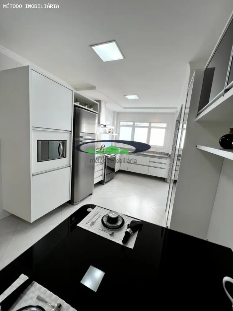 Apartamento, 3 quartos, 155 m² - Foto 3