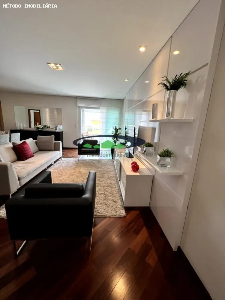 Apartamento, 3 quartos, 155 m² - Foto 1