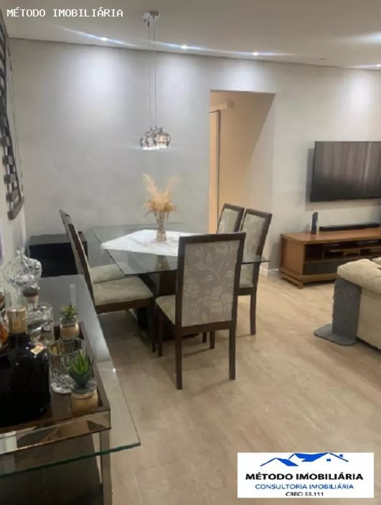 Apartamento à venda com 3 quartos, 62m² - Foto 3