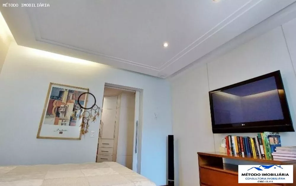 Casa, 4 quartos, 245 m² - Foto 13