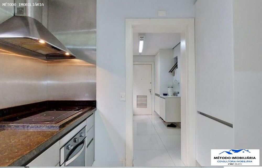 Casa, 4 quartos, 245 m² - Foto 1