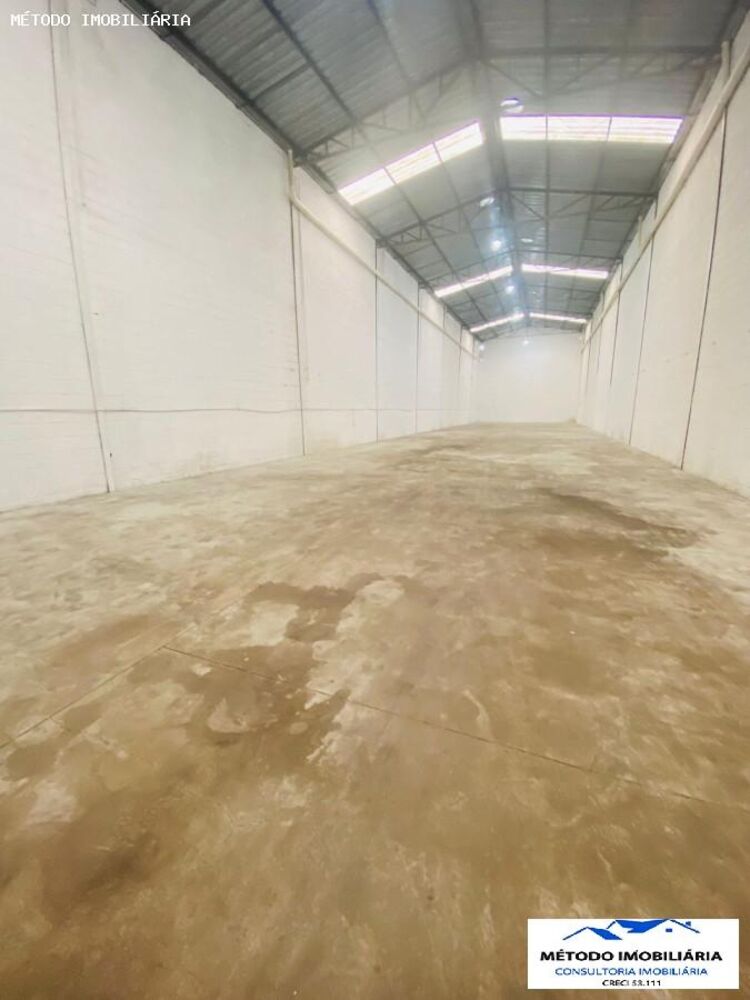 Depósito-Galpão, 650 m² - Foto 1