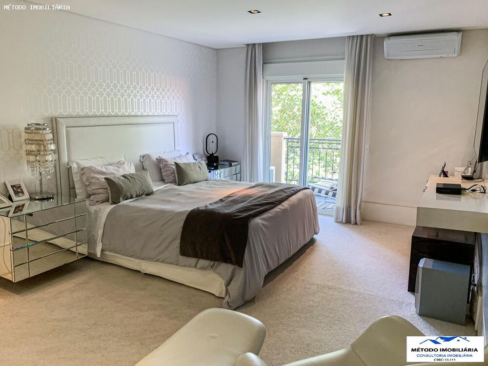 Casa à venda com 3 quartos, 292m² - Foto 5
