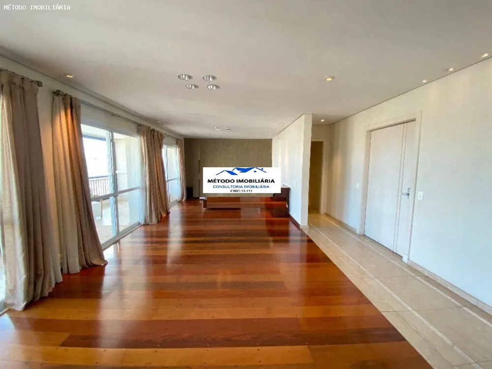Casa, 4 quartos, 250 m² - Foto 8