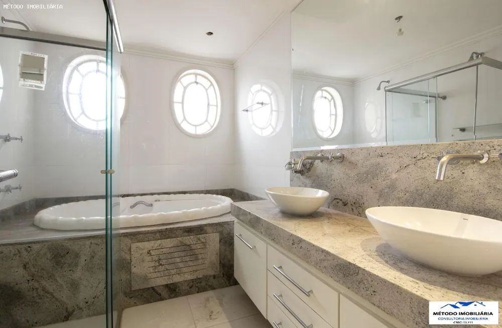 Casa, 4 quartos, 244 m² - Foto 22
