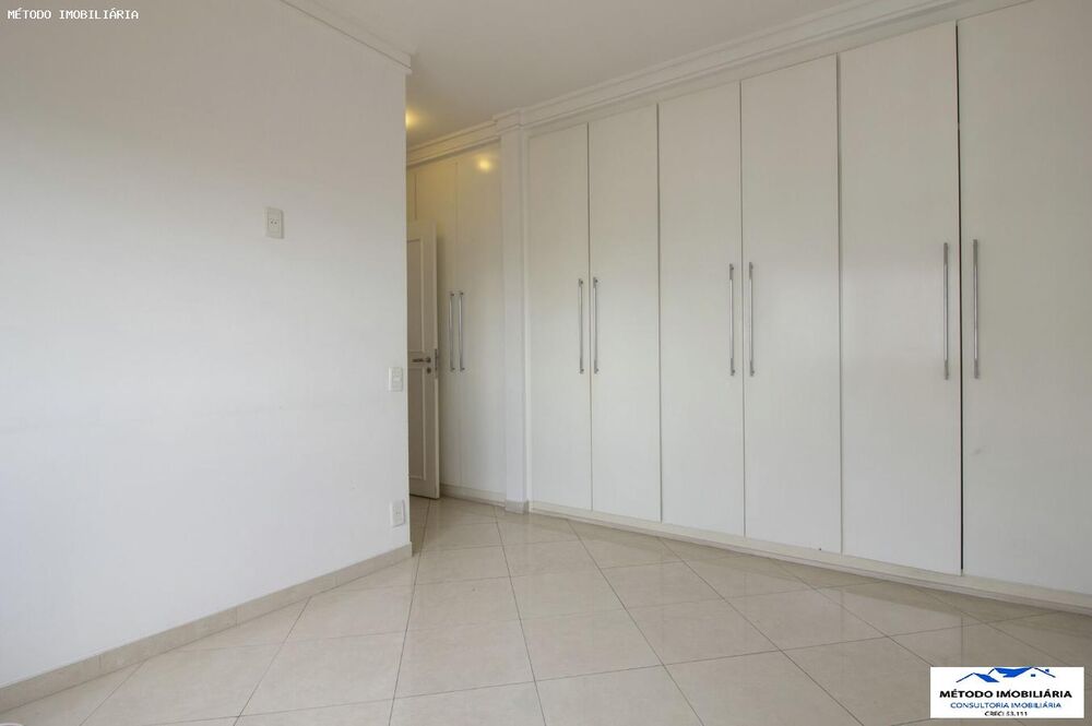 Casa, 4 quartos, 244 m² - Foto 4