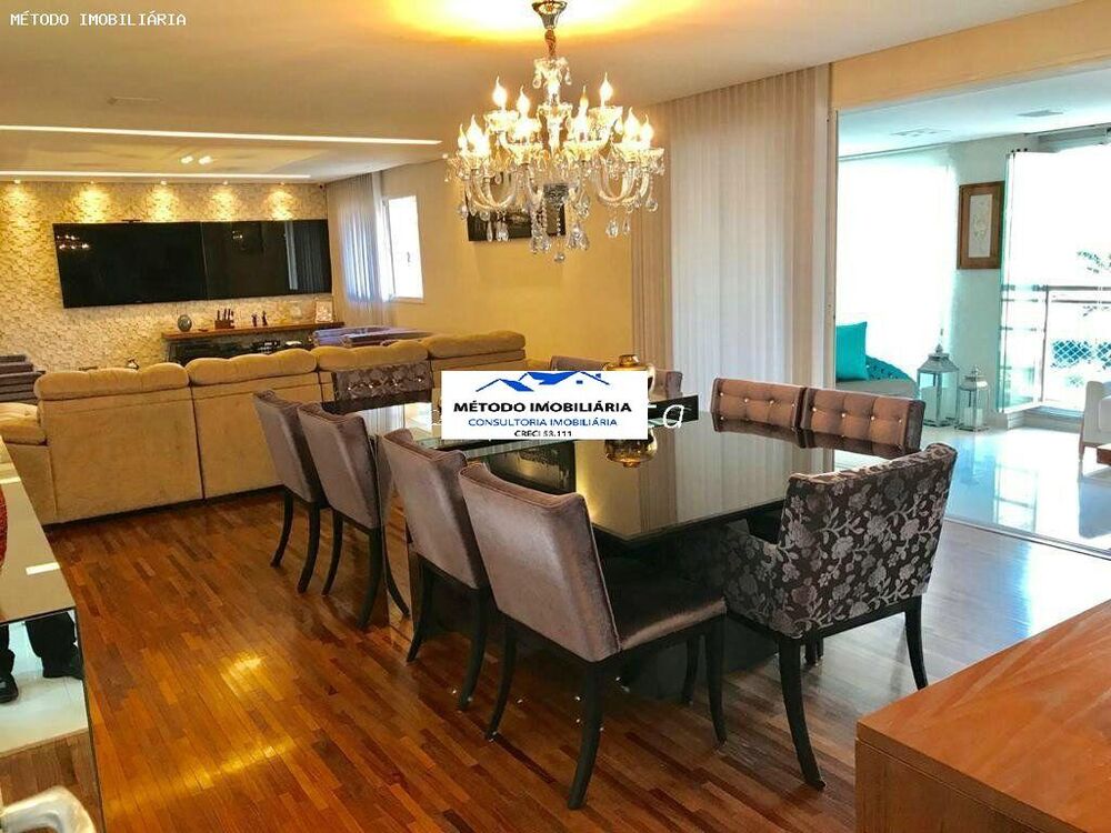 Apartamento, 3 quartos, 224 m² - Foto 1