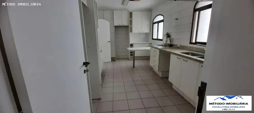 Apartamento, 4 quartos, 196 m² - Foto 7