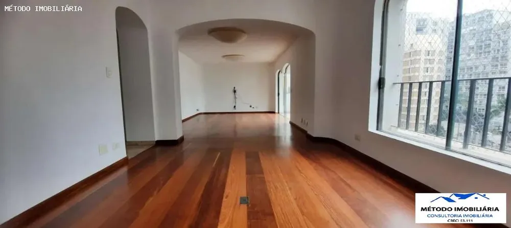 Apartamento, 4 quartos, 196 m² - Foto 2