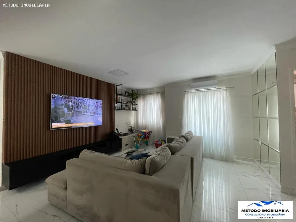 Sobrado, 3 quartos, 187 m² - Foto 2