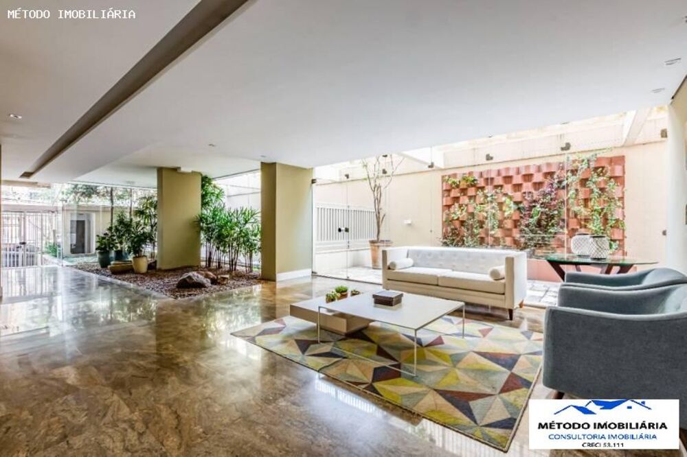 Apartamento, 3 quartos, 140 m² - Foto 1