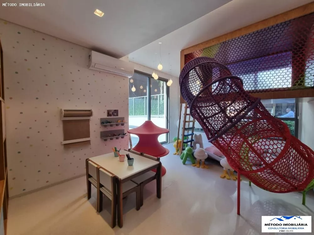 Casa, 4 quartos, 246 m² - Foto 4