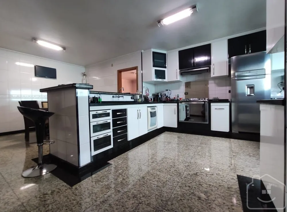 Casa, 3 quartos, 263 m² - Foto 27