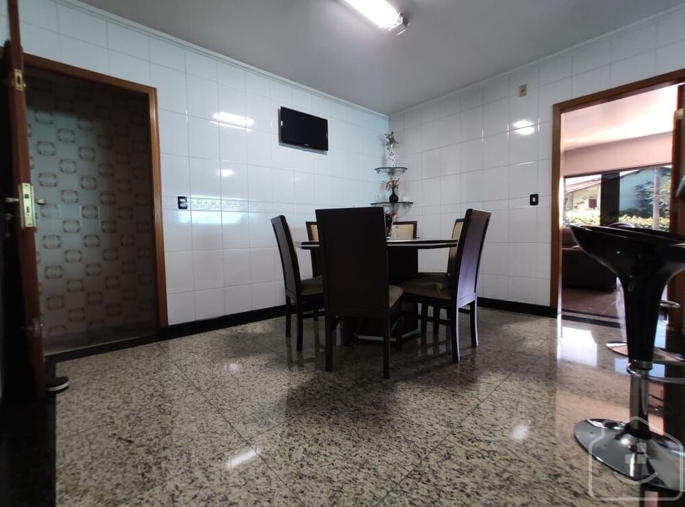 Casa, 3 quartos, 263 m² - Foto 5