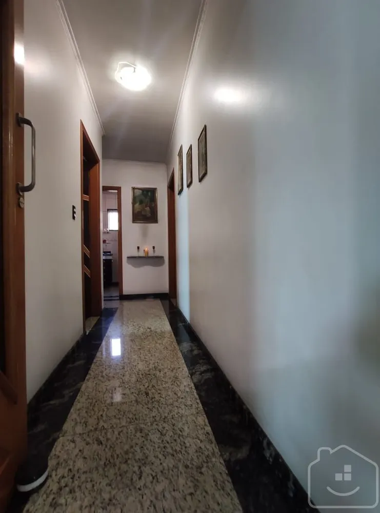 Casa, 3 quartos, 263 m² - Foto 2