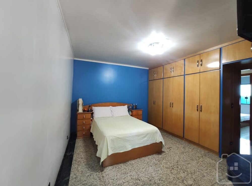 Casa, 3 quartos, 263 m² - Foto 6