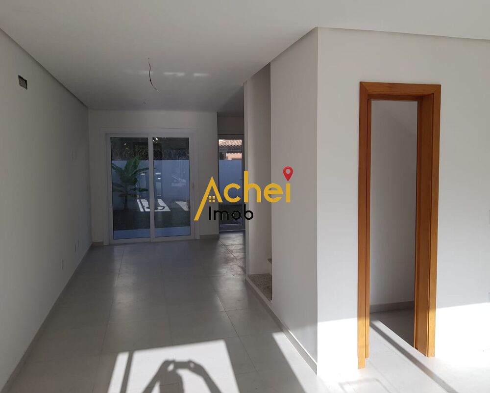Casa à venda com 3 quartos, 121m² - Foto 4