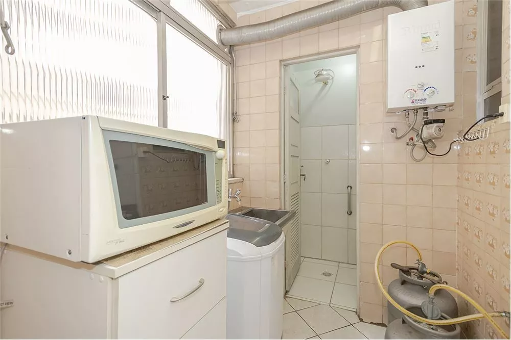 Apartamento à venda com 3 quartos, 95m² - Foto 3