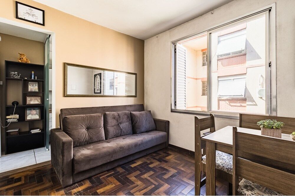 Apartamento à venda com 1 quarto, 34m² - Foto 1