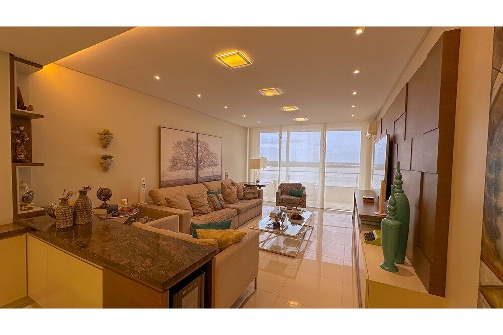 Apartamento, 3 quartos, 156 m² - Foto 1