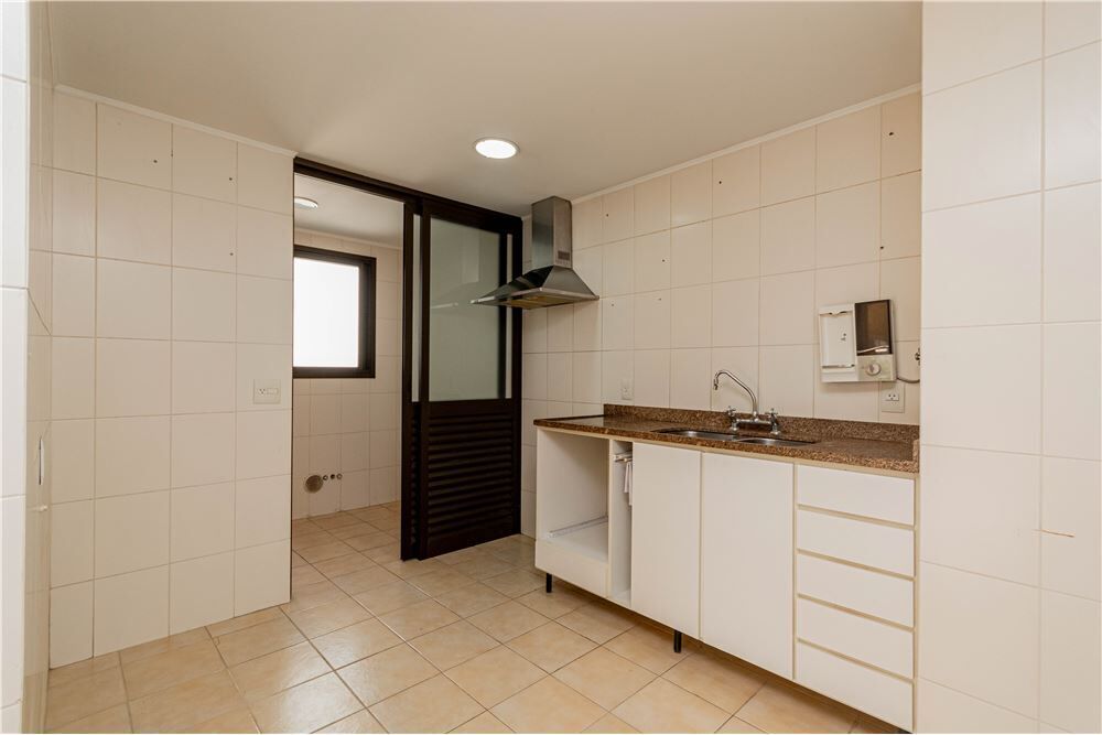 Apartamento, 3 quartos, 118 m² - Foto 2