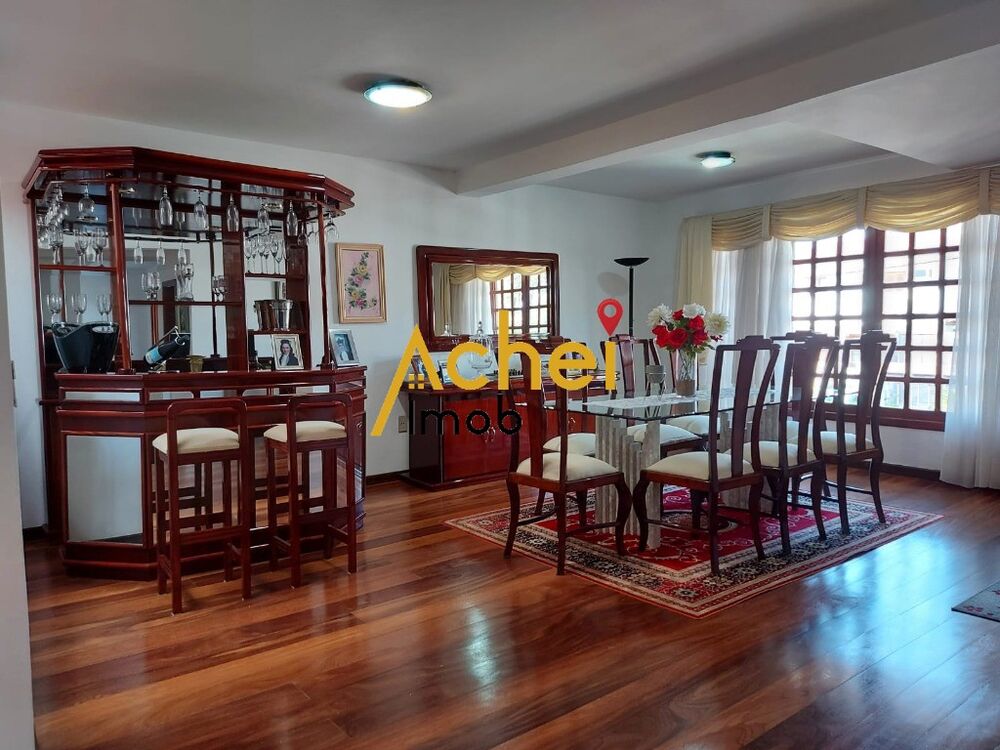 Casa, 4 quartos, 345 m² - Foto 2