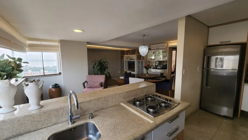 Apartamento, 3 quartos, 206 m² - Foto 2