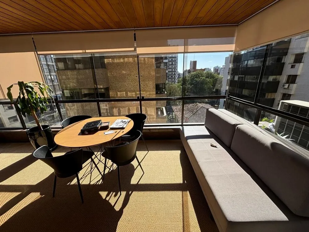 Apartamento, 4 quartos, 253 m² - Foto 2