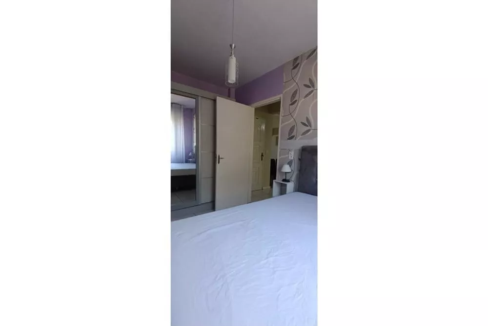 Apartamento à venda com 1 quarto, 38m² - Foto 1